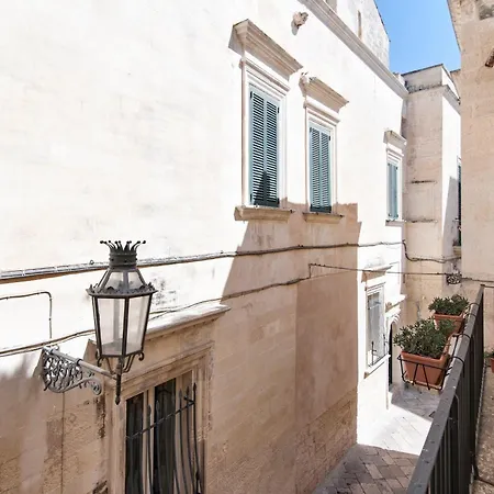 Terrazza Cavallerizza * ليتشي